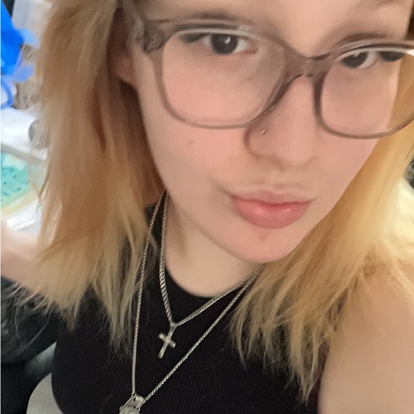 yikes_brenna